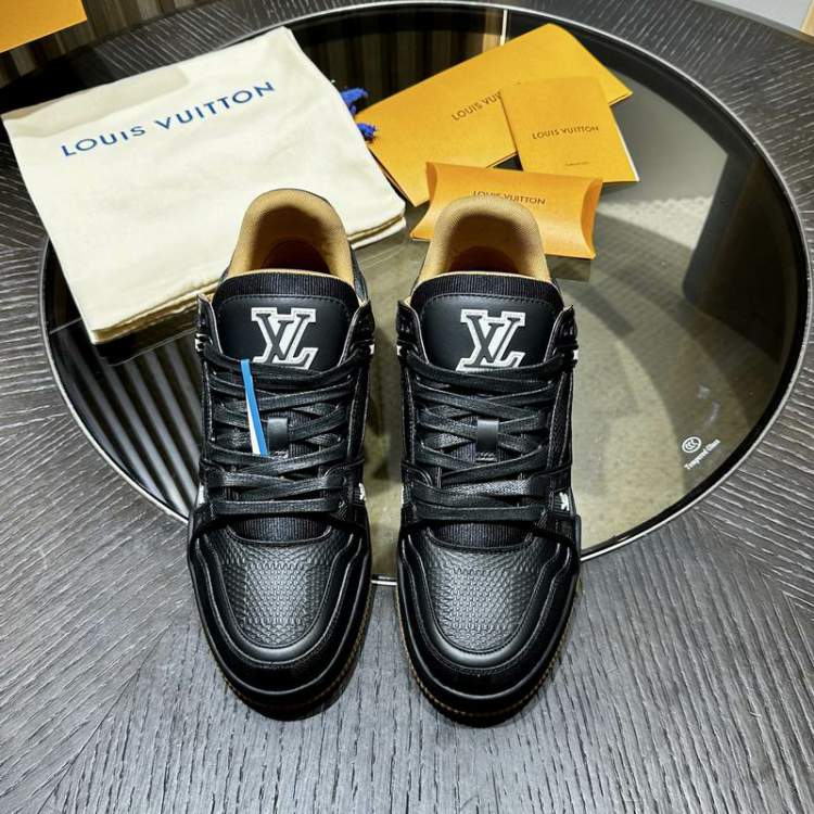 Picture of Louis Vuitton Shoes _SKULVsz38-46hnh056315610
